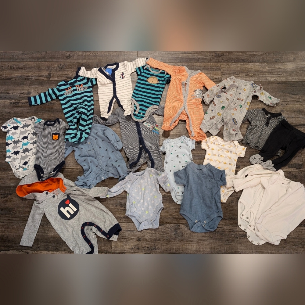 20 pieces of boys newborn clothing